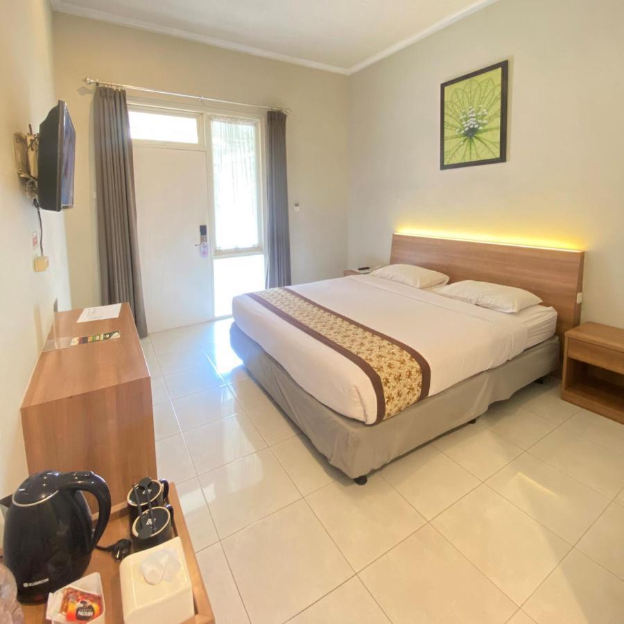 Riverstone Hotel & Cottage Batu  Eksteriør billede